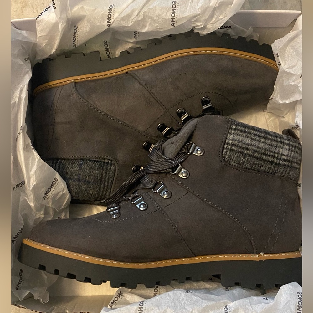 Sonoma (NWOT) Ortholite ECO Boots women’s 9.5